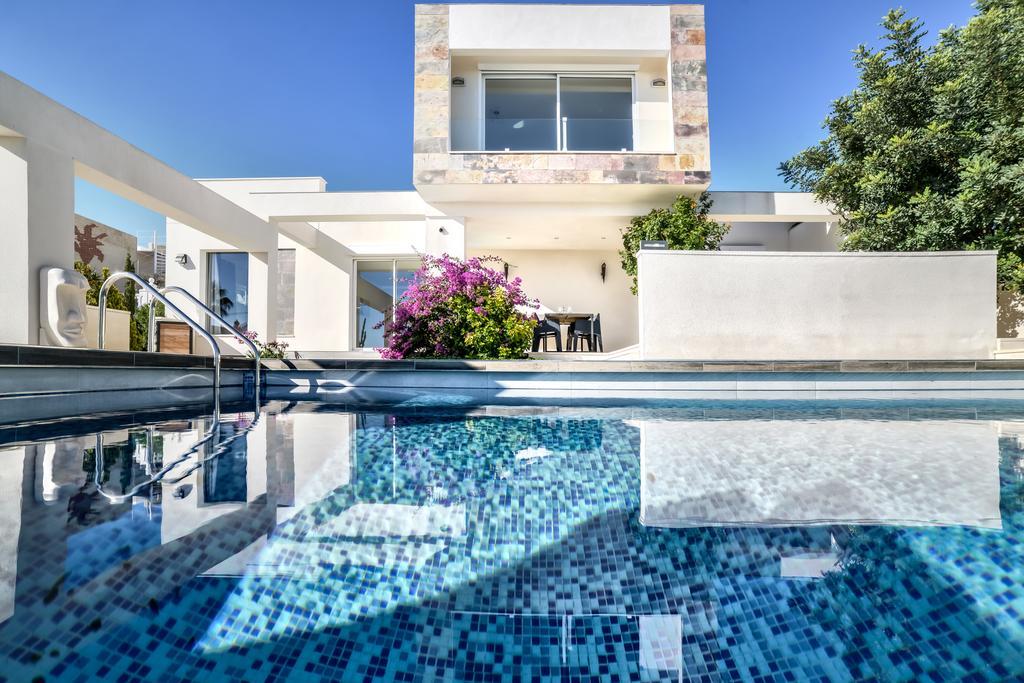 Villa Royale Private Pool Top Of The Hill Superb Views Кальпе Экстерьер фото